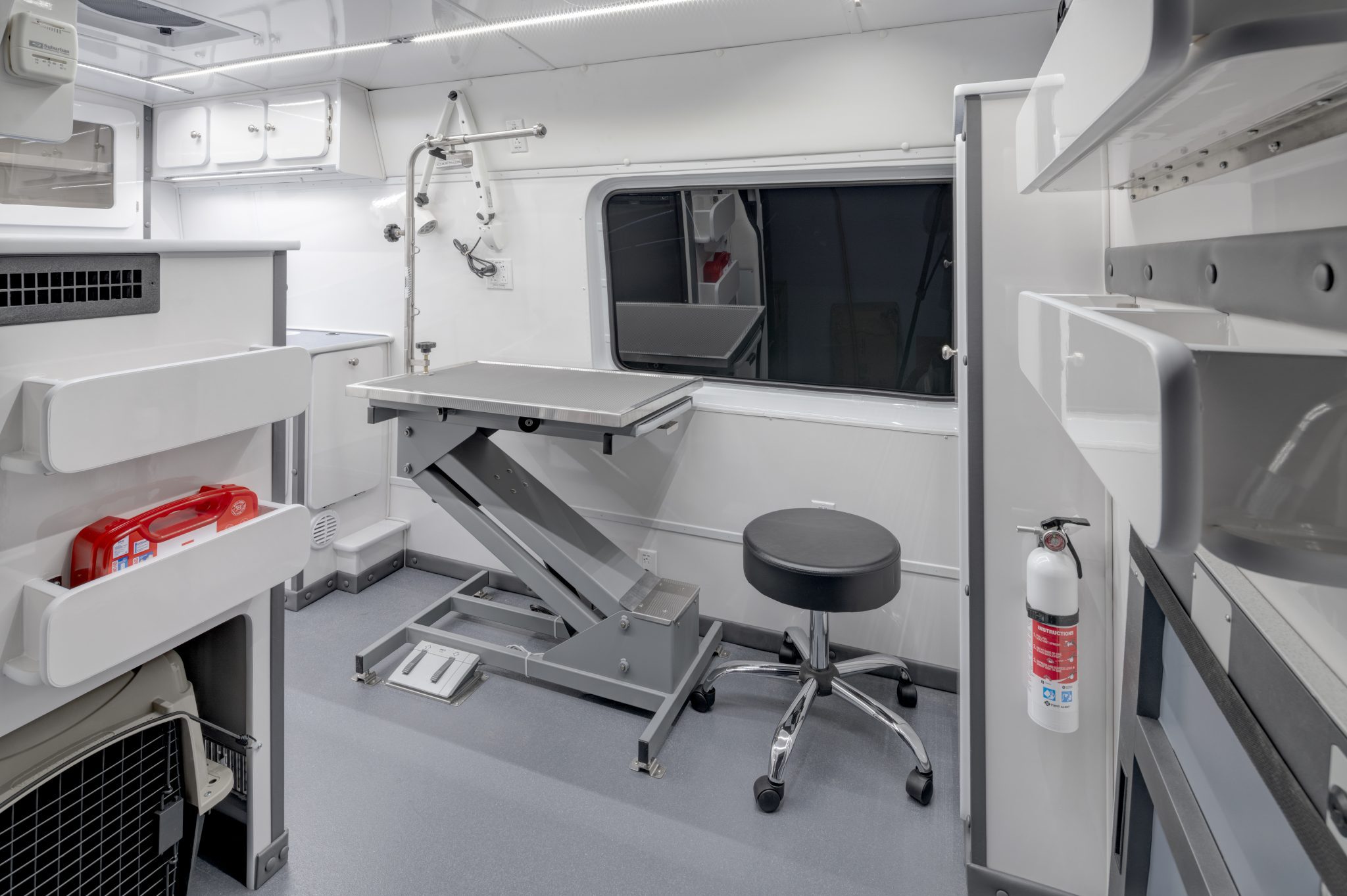 Supreme Well Pet Vet Sprinter Van Wag'n Tails Mobile Conversions